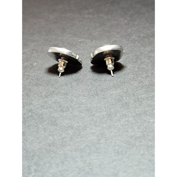 MVB pewter basket earrings - Picture 3 of 7